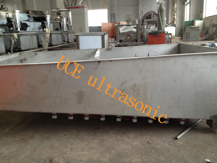 Special purpose ultrasonic cleaning machine