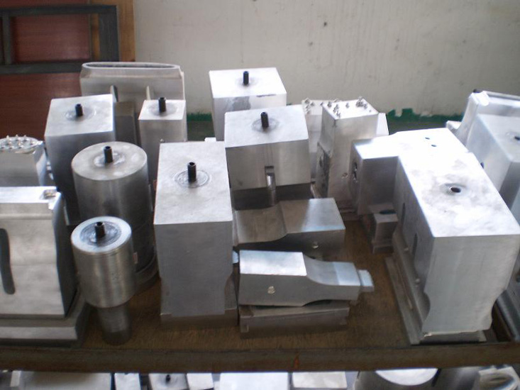 Titanium alloy ultrasonic welding Moulds