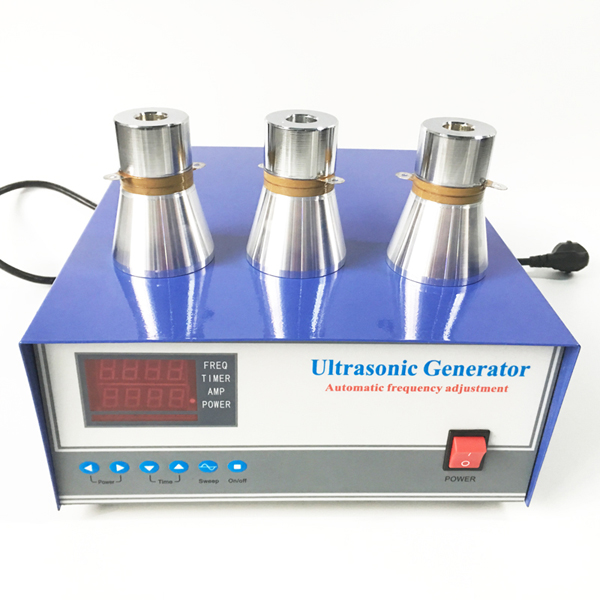 sweep ultrasonic generator for cleaning tank