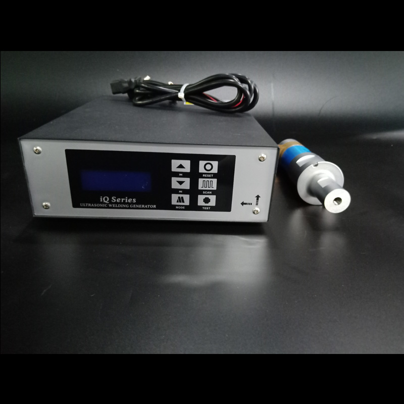 ultrasonic welding of fabric generator 300W 30khz